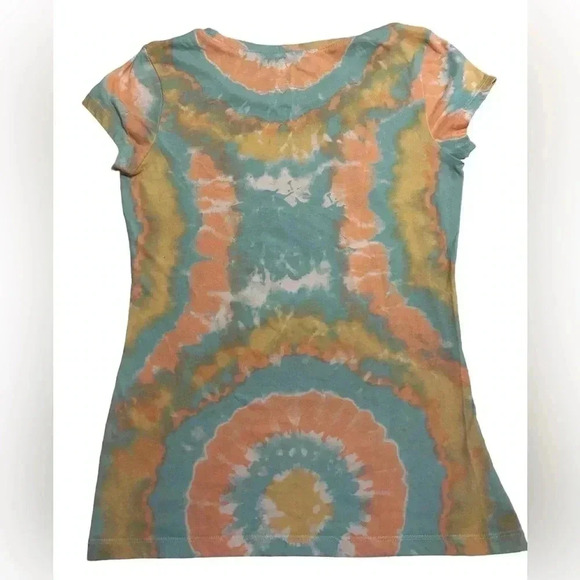 Juniors Graphic Print Tee Tie Dye Size 7-9. EUC Measurements in pictures - Picture 2 of 5